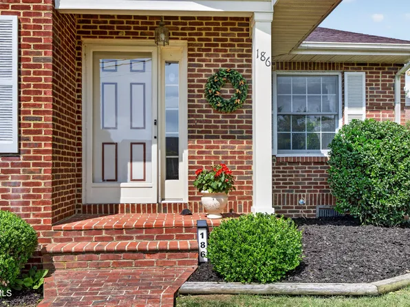 186 Keller Ln #186, Marion, VA 24354