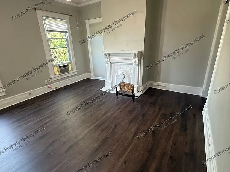 885 College St #883 — Photo 4