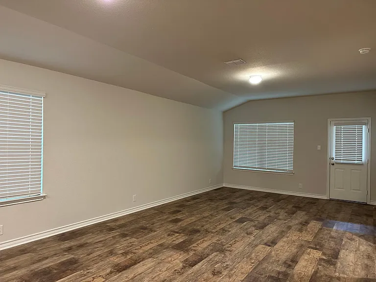 1742 Rocky Rise — Photo 17