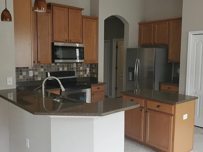 1251 Nashville Dr — Photo 8