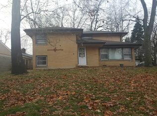 17402 Bryant Ln, Hazel Crest, IL 60429