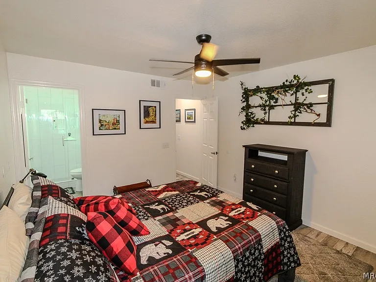 43063 Goldmine Woods Ln — Photo 12