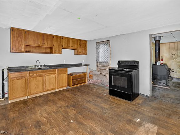 2nd image of 2686 Mennonite Rd