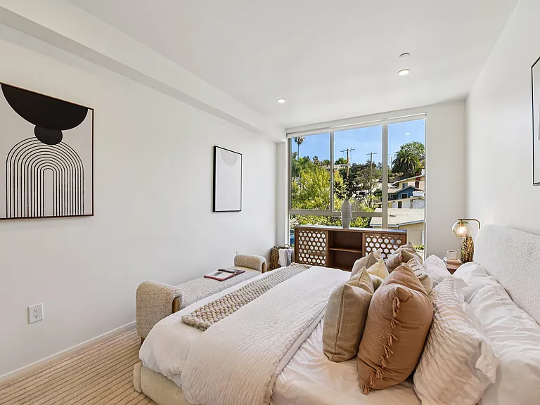 6160 Oak Crest Way — Photo 15
