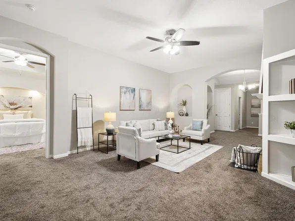 3667 Birkland Cir, Lewis Center, OH 43035