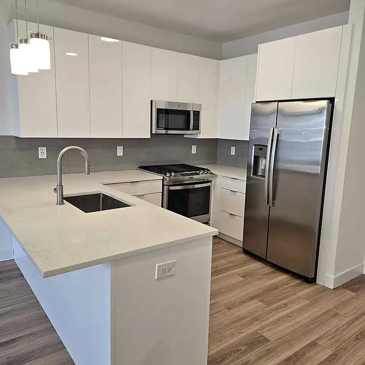 1785 Monroe Ave #317