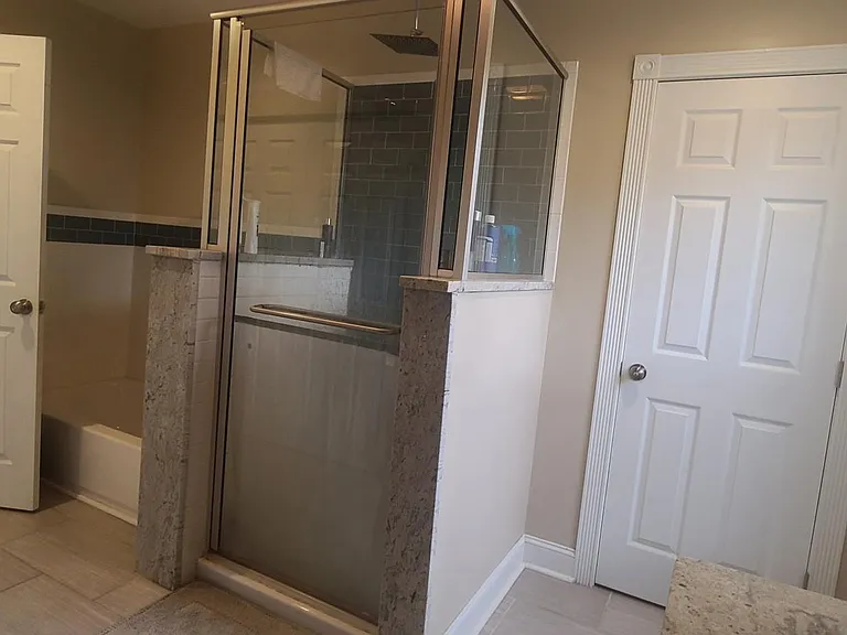 209 Miami Ave — Photo 15