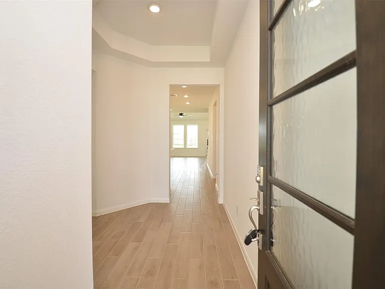 5631 Pearl Vista Dr — Photo 3