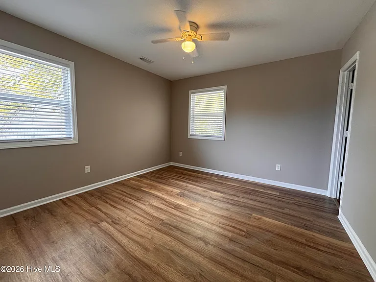 7019 Sound Dr #S — Photo 11