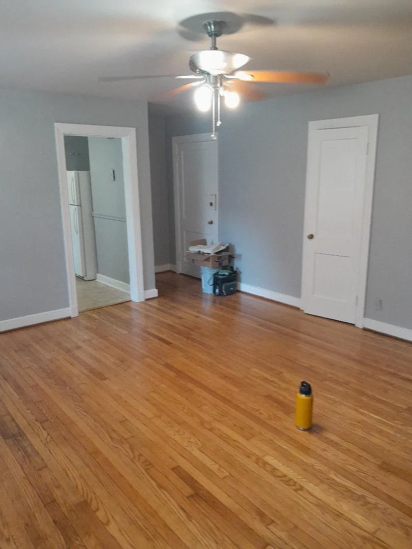 2 bed, 800 sqft, $1,465 — Photo 3