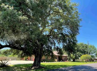 5095 Mildred St, Jay, FL 32565