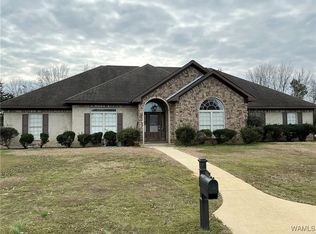 11742 Meadowlawn Dr, Moundville, AL