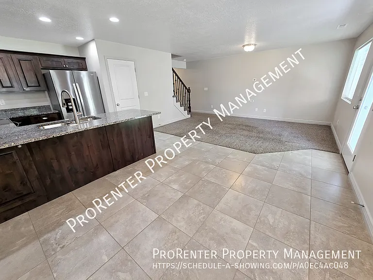 1811 W 675 N — Photo 10