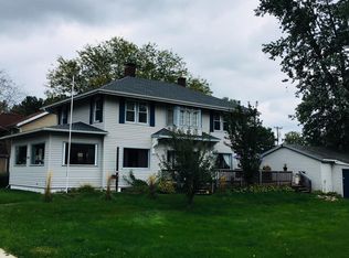 610 E 4th St, Dover, OH 44622