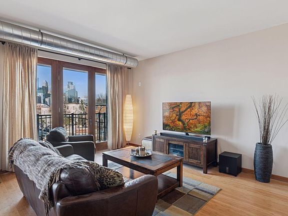 2nd image of 15 E Franklin Ave APT 322