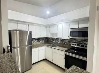 18815 NW 62nd Ave APT 202, Hialeah, FL 33015