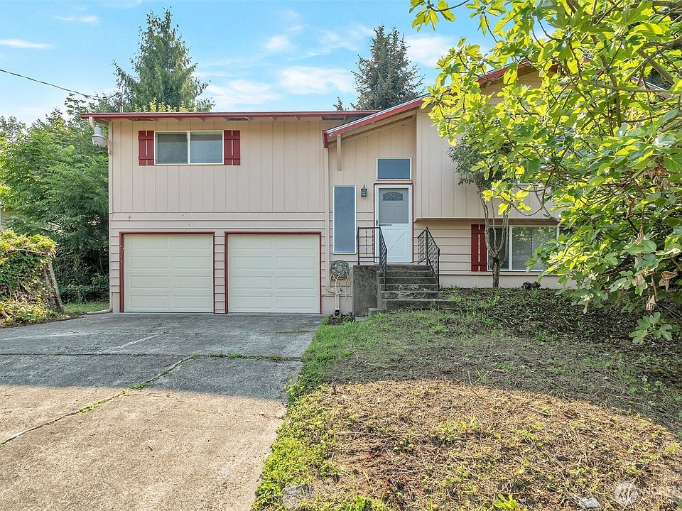 1st image of 2110 14th Avenue SE