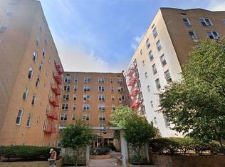 4242 Colden Street #C15, Flushing, NY