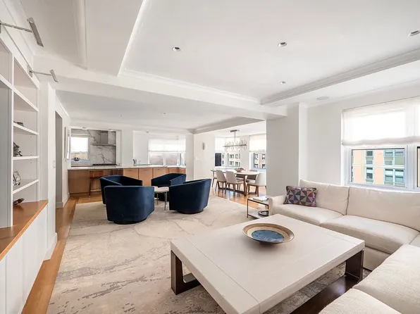 440 E 56th St #9BC, New York, NY 10022