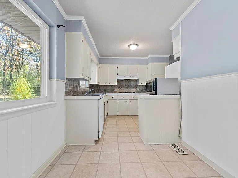 79 Shoshoni Dr — Photo 10