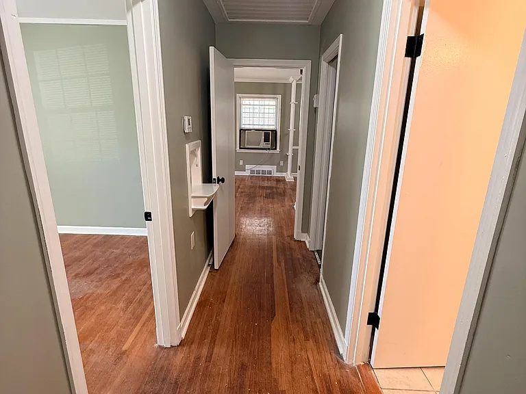 3176 Toby Ln — Photo 11