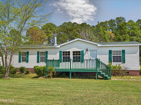 920 Pickett Road NE, Leland, NC 28451