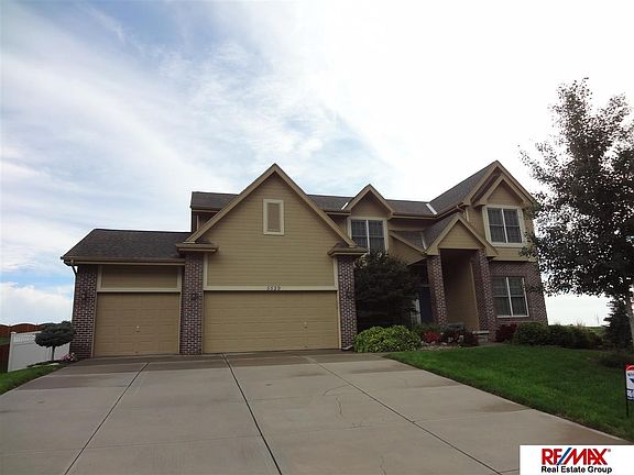3rd image of 5529 N 160th Ave