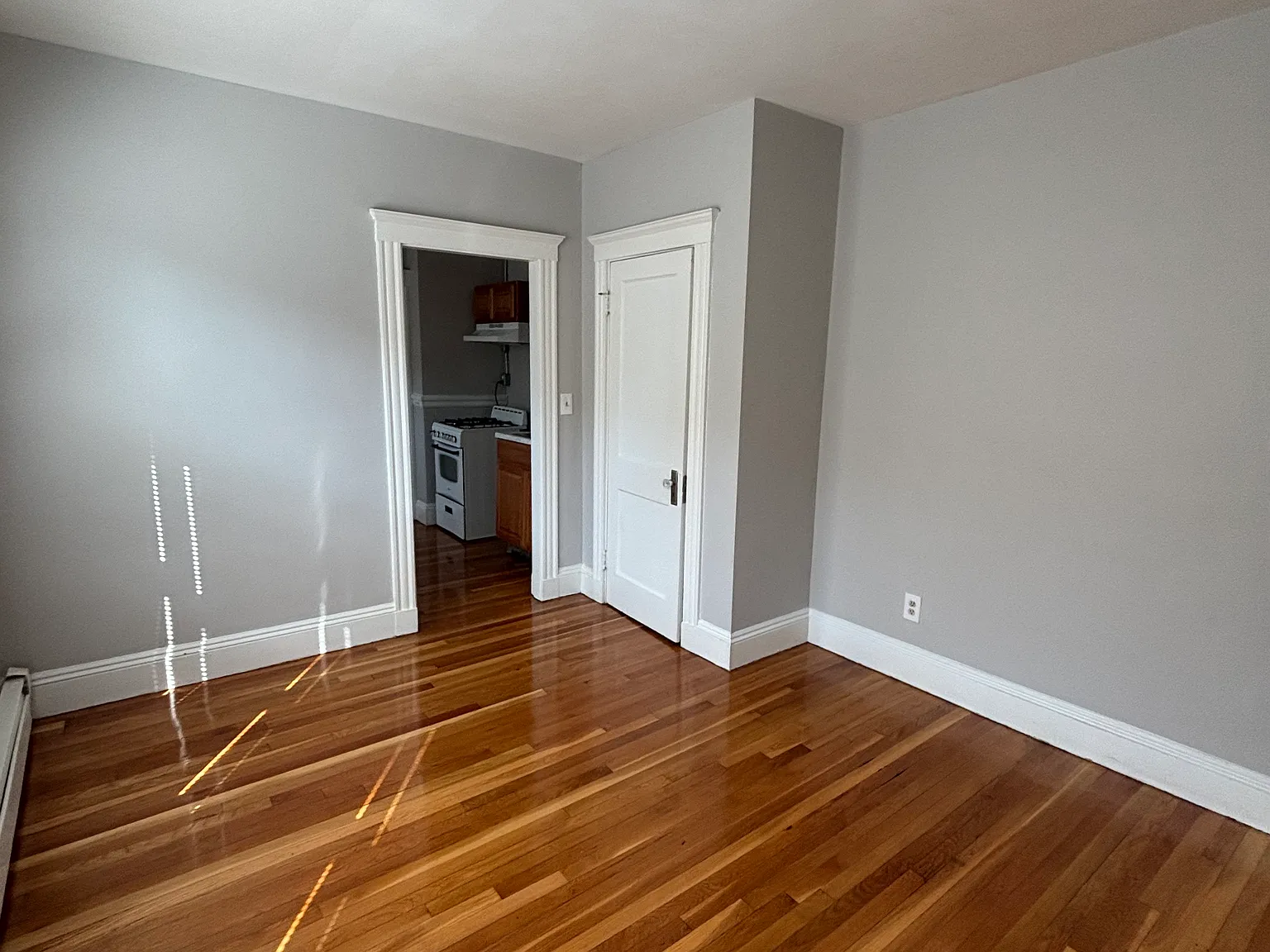 1 bed, $1,875 — Photo 3