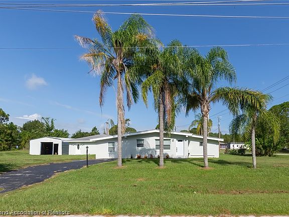 2nd image of 6407 Lakeside Dr W