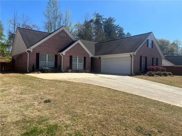 6367 Marble Head Dr, Flowery Branch, GA 30542