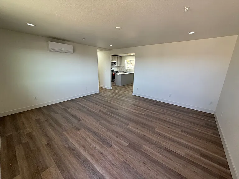 1565 Carlin St — Photo 19