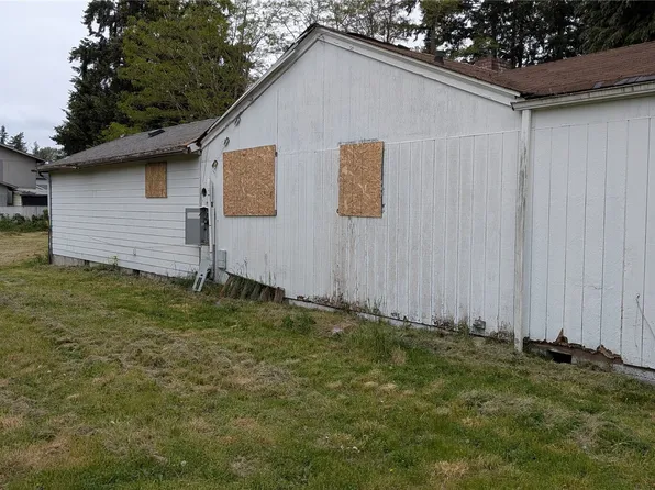 12632 Lincoln Avenue SW, Lakewood, WA 98499