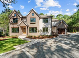 1 Scotscraig Ct, Pinehurst, NC 28374