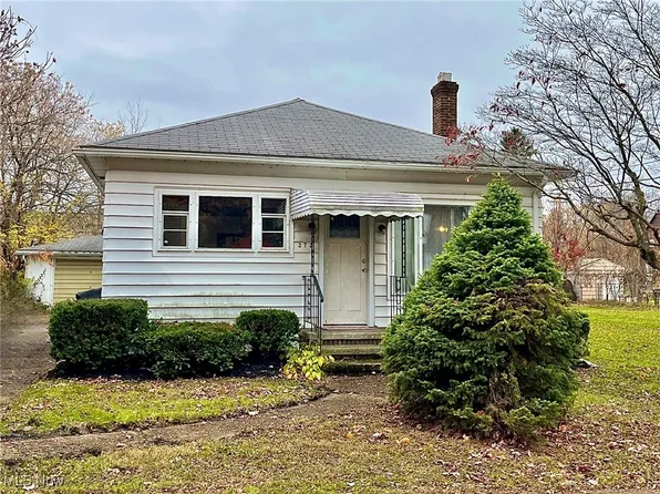 375 Bliss Ave, Conneaut, OH 44030