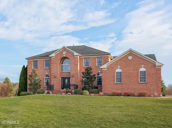 3 Lenn Road, Upper Freehold, NJ 08501