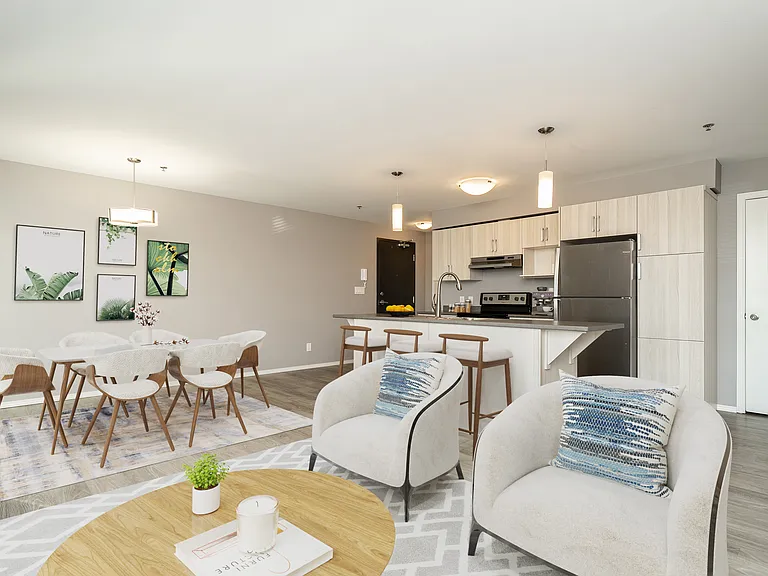 2096 De Vries Ave — Photo 19