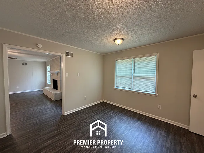 2093 Wild Violet Dr — Photo 7