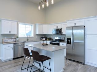 213 Divide Dr #1, Horace, ND 58047