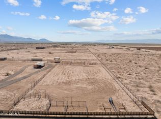 Xxx6 W, Aguila, AZ 85320