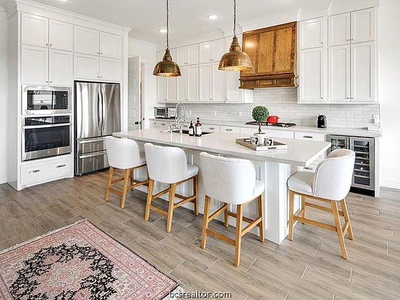 2nd image of 5013 Greenstone Way