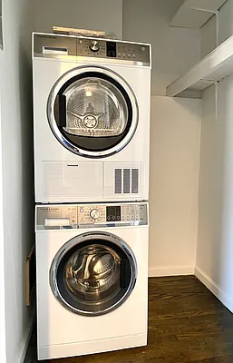 Rented by Level Group | media 11