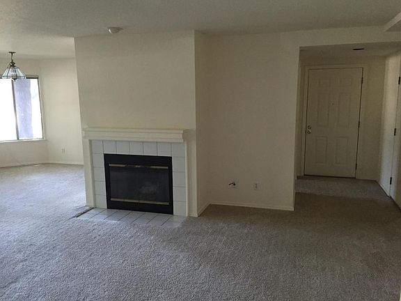 5th image of 2579 Alveswood Cir