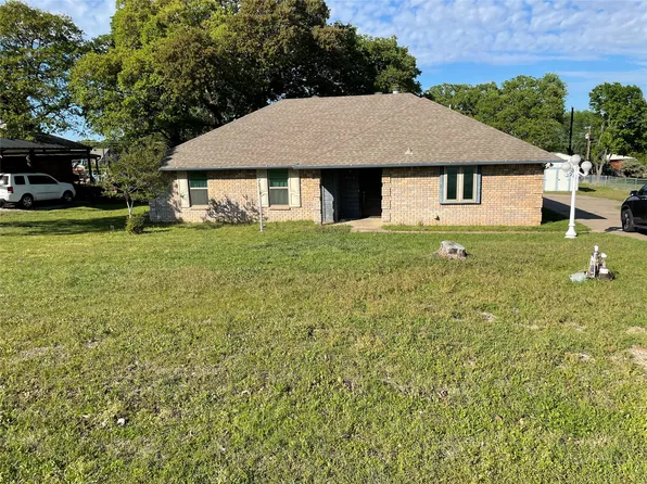 917 Wayne Trl, Azle, TX 76020