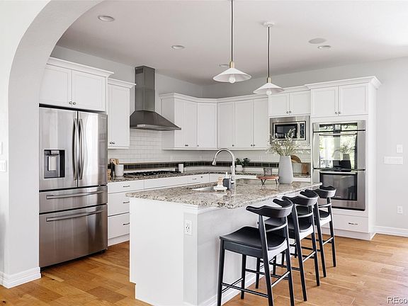 5th image of 8072 E 33rd Avenue