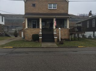 2001 Marianna St, Wellsburg, WV