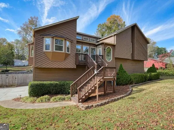 4445 Hollister Dr NE, Roswell, GA 30075