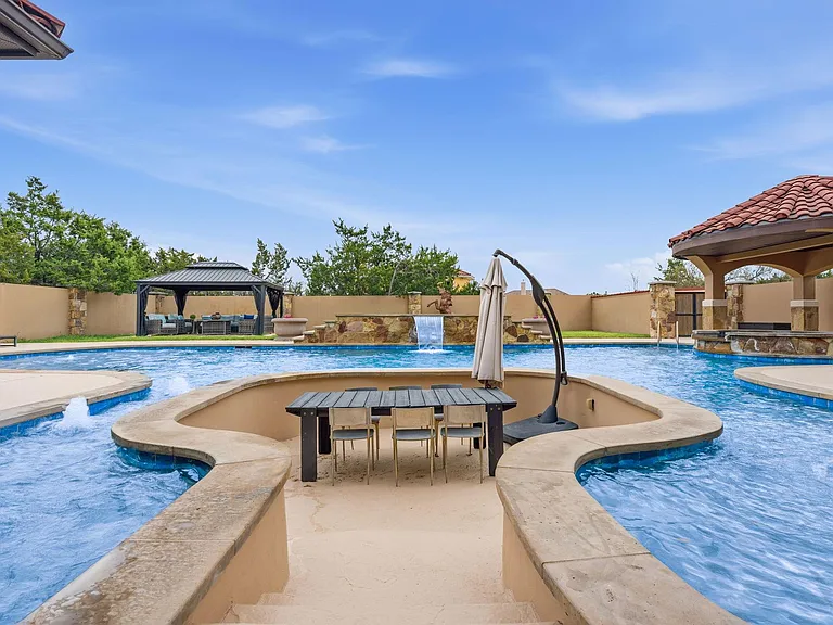 1028 Villa Hill Dr — Photo 34