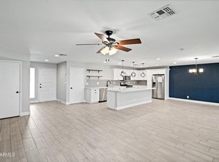 2226 S Kachina Dr, Tempe, AZ 85282