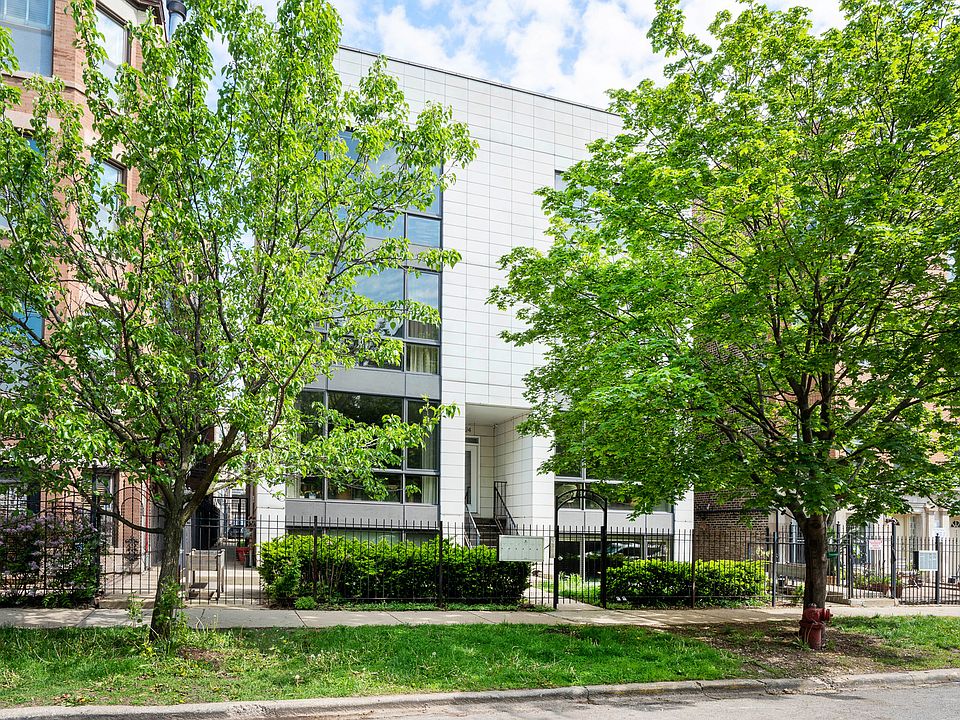 1st image of 2324 W Huron St APT 1E