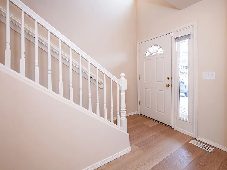 5423 Cape Seville Dr — Photo 15